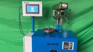 ماكينة موازنة رأسية أوتوماتيكية بنظام محامل ثابتة، طراز YLD-100 (قطر القطعة: Ø500mm، الوزن: 10-100kg)